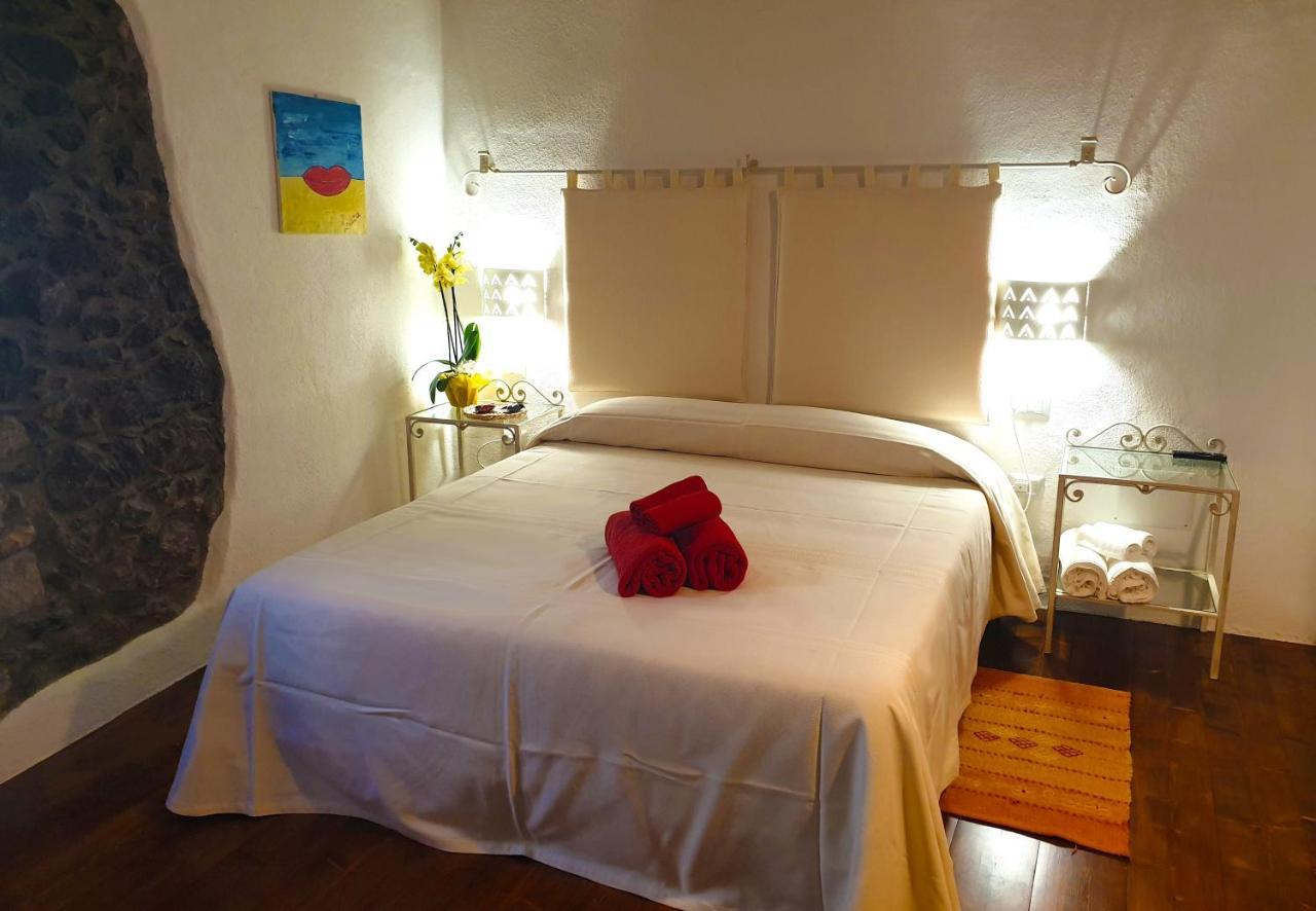 The Templars Guesthouse Santu Lussurgiu Luaran gambar