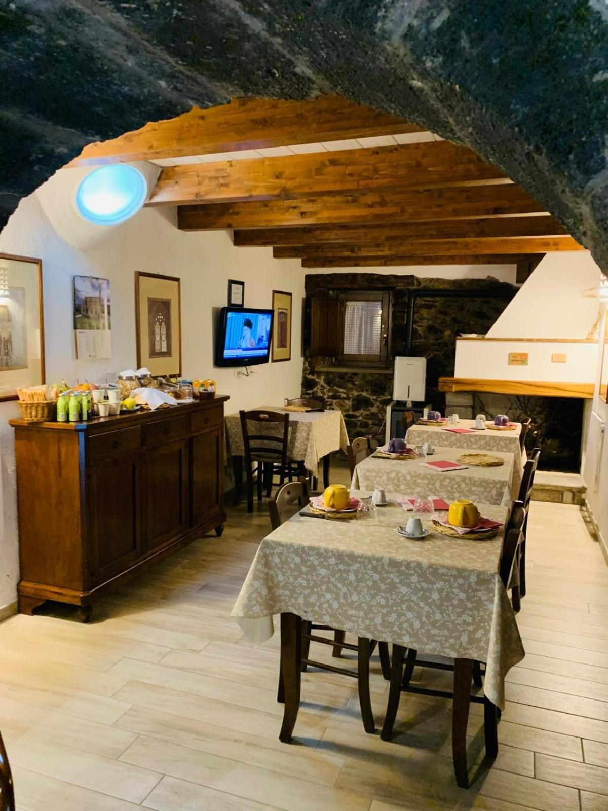 The Templars Guesthouse Santu Lussurgiu Luaran gambar